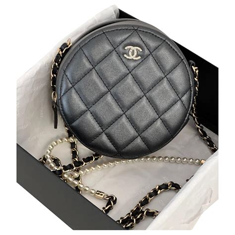 petit sac chanel rond|chanel boutique.